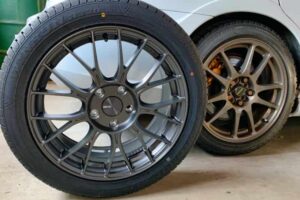 エンケイ PerformanceLine PFM1