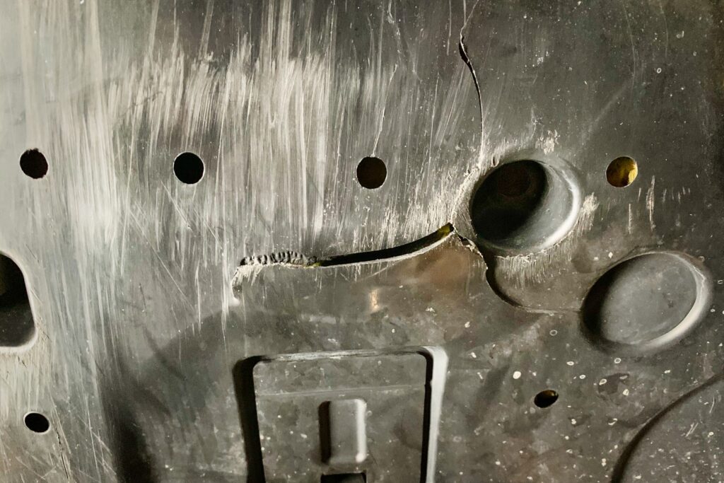 破損部分の拡大